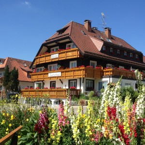 Hotel Zartenbach B&B, Ferienwohnungen