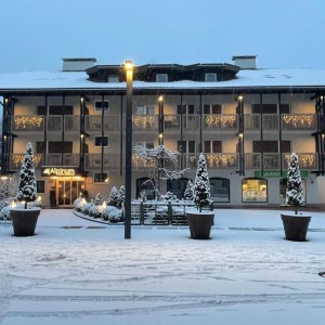 Residence Hotel Alpinum, Zimmer und Ferienwohnung